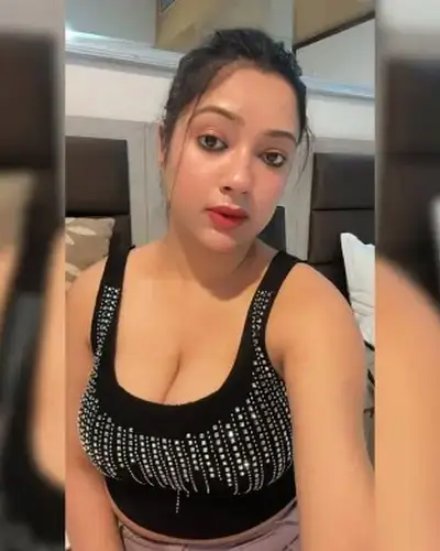 Call Girls Service Shakurpur